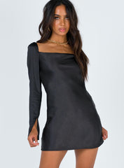 Star Power Mini Dress Black Petite