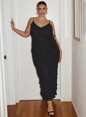 Lars Maxi Dress Black Curve