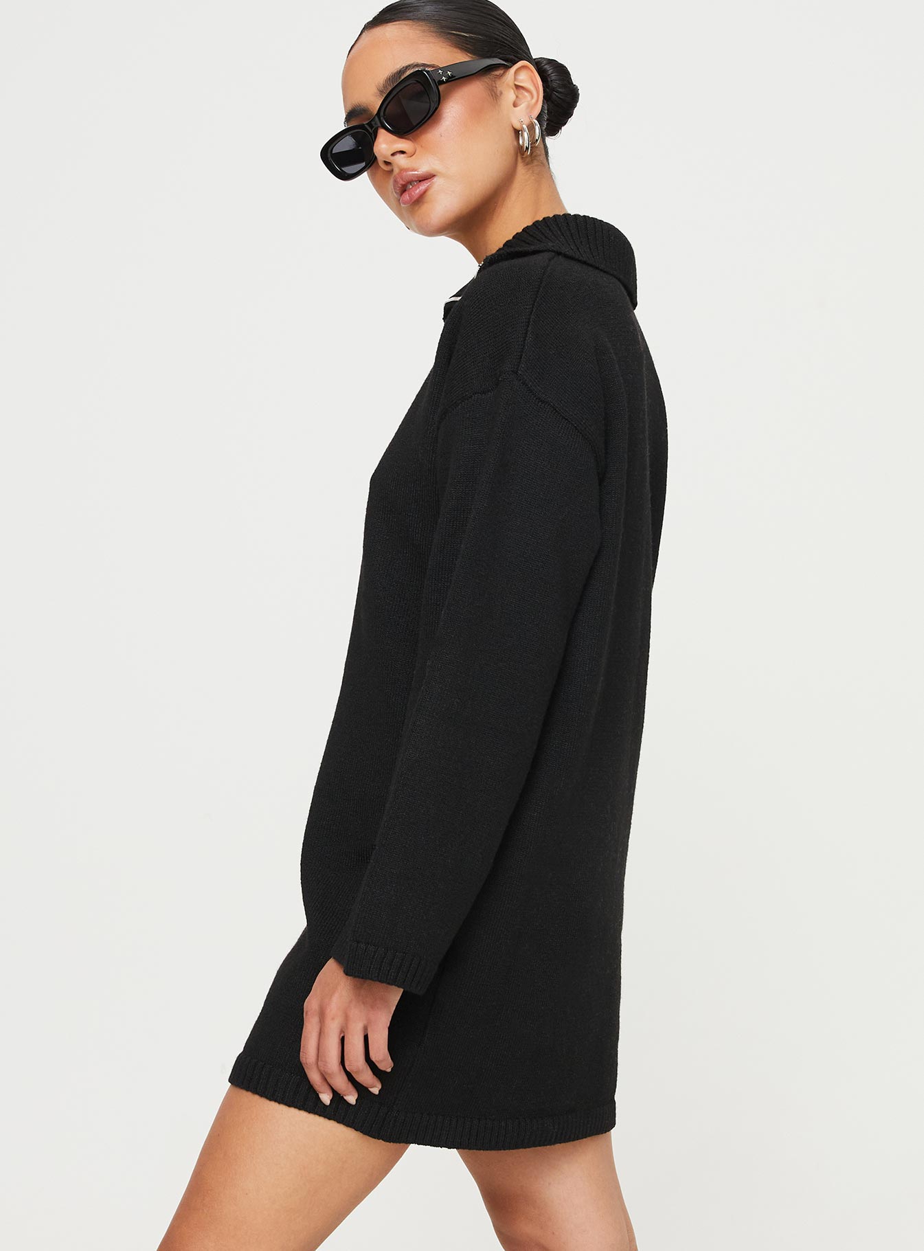 Darmi Mini Sweater Dress Black