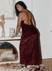 Zotta Maxi Dress Burgundy Curve