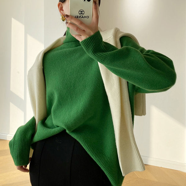 Minimalist Aesthetic Autumn Sweater