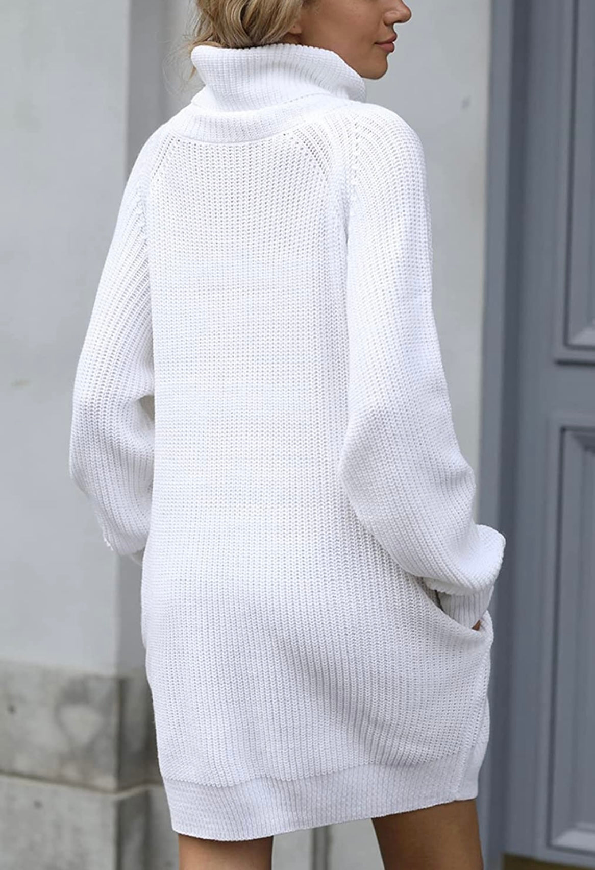 TURTLENECK SWEATER DRESS