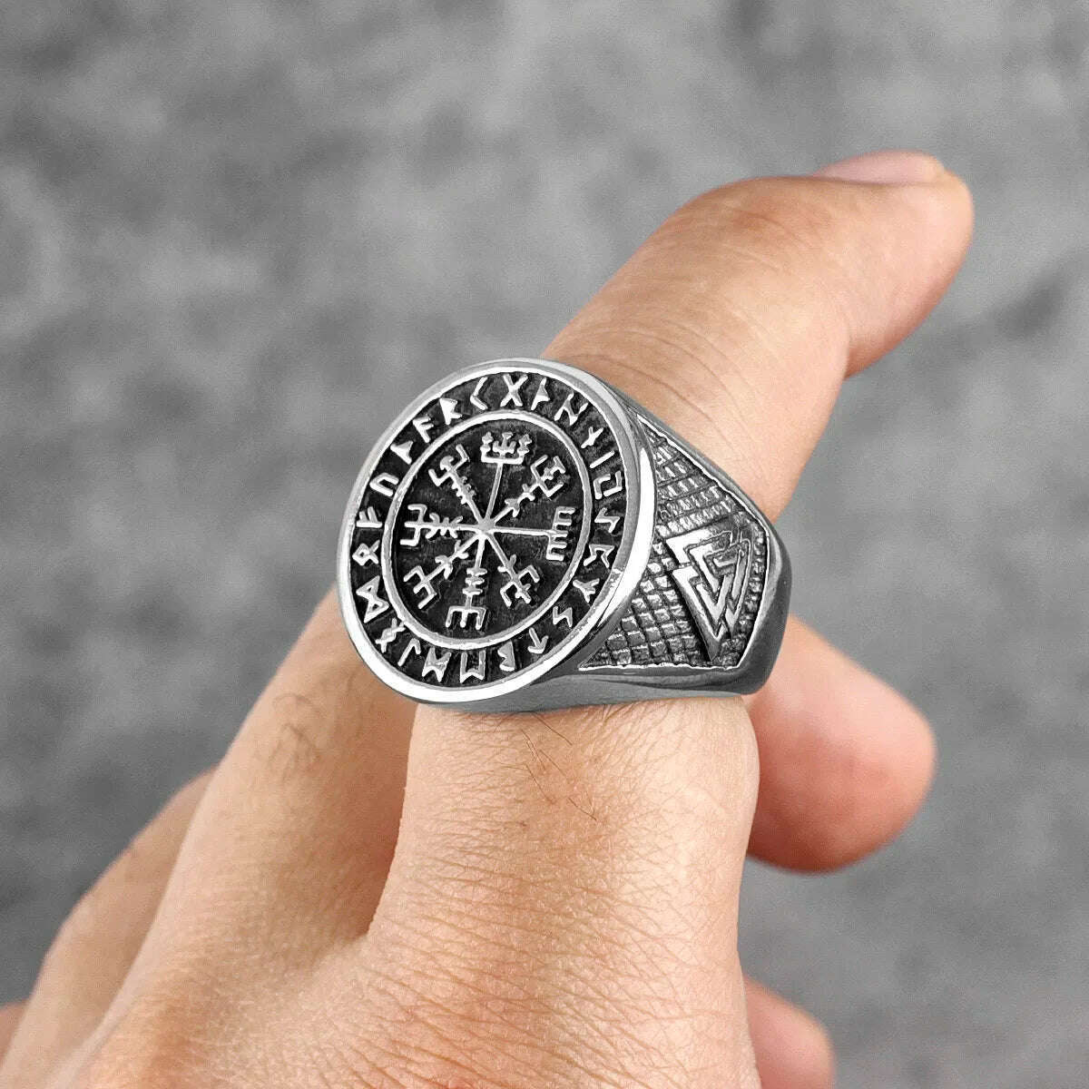 Myth Odin Triangle Symbol Viking Stainless Steel Mens Rings Vintage Charm for Male Boyfriend Jewelry Creativity Gift Wholesale