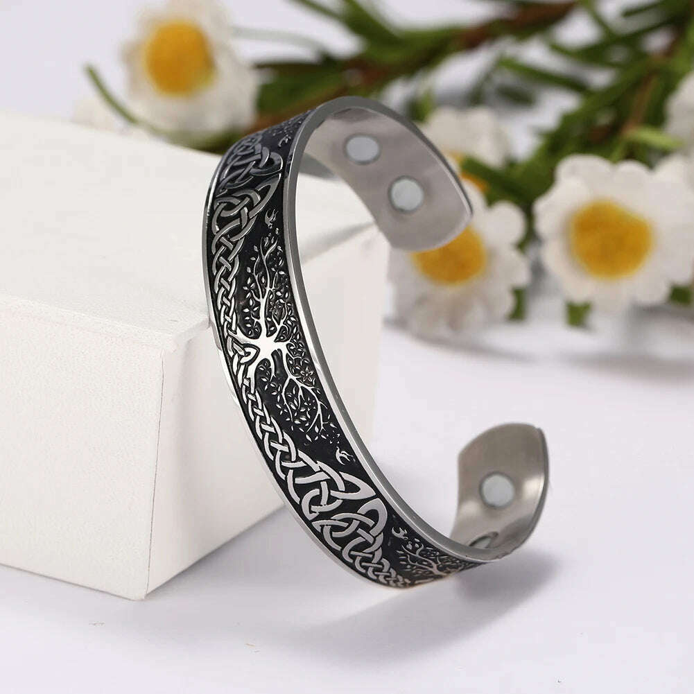 Stainless Steel Norse Vikings Runes Bracelet for Men Celtics Knots Tree Of Life Magnetic Cuff Bracelet Vintage Couples Jewelry